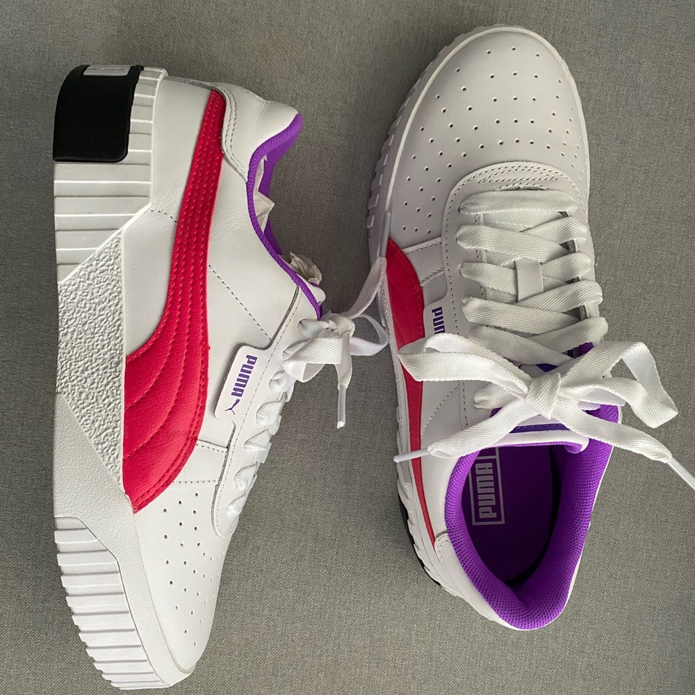 PUMA Cali Chase women’s white/energy pink size 9